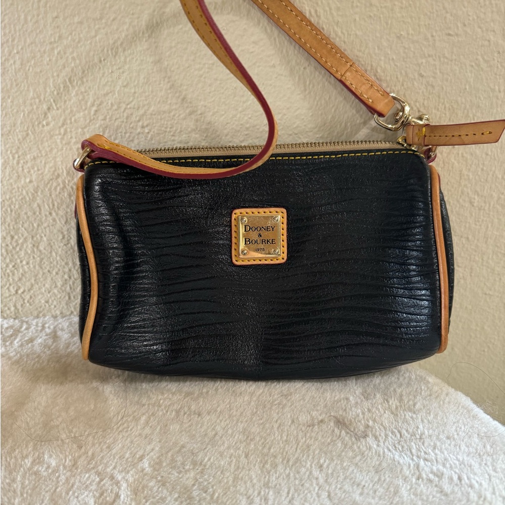 dooney & bourke y2k shoulder purse